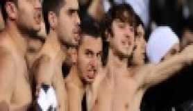 Çarşı'dan Van'a çıplak destek