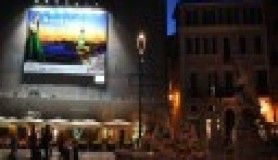 'Bitmeyen Masal' Navona Meydanı'nda