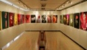 Bahçe çiçekleri sanatseverlerle buluştu