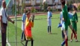 Miniminiklerden futbol şov!