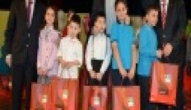 Ödüller çocuklara