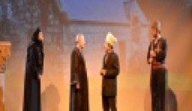 Kılıçdaroğlu, 'Nar Taneleri' oyununda