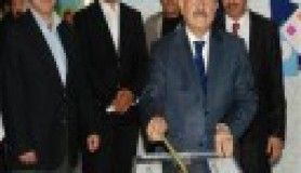 Beşir Atalay ve Oğuz Kaan Köksal oyunu Kırıkkale'de kullandı