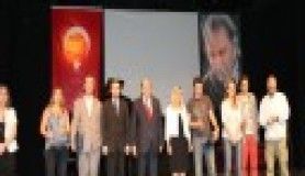 Engelliler için bütün filmler alt yazılı olsun