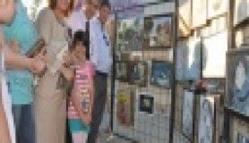 Amatör ressamlar fırçalarını konuşturdu