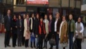 Kadını ileriye taşıyacak olan yine kadındır