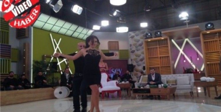 Azeri şarkısı Günel'den Bachata dansı!