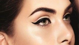 Kuyruklu Eyeliner Nasıl Çekilir?