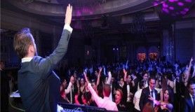 Dj Hakan Kabil'den muhteşem performans