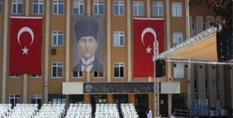 Mehmet Baydar Anadolu Lisesi'ne nasıl giderim ?