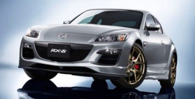 Mazda'nın Wankel motorlu yeni canavarı RX-8