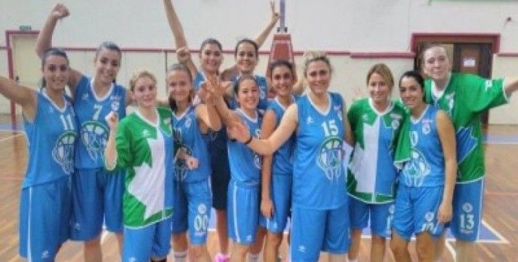 İzmit Belediyesi'nin Bayan Basketbolcuları hükmen galip