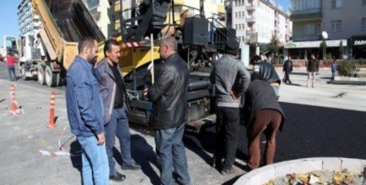 Seydişehir'de Seyyid Harun Veli Bulvarı'nda çevre düzenlemesi başladı