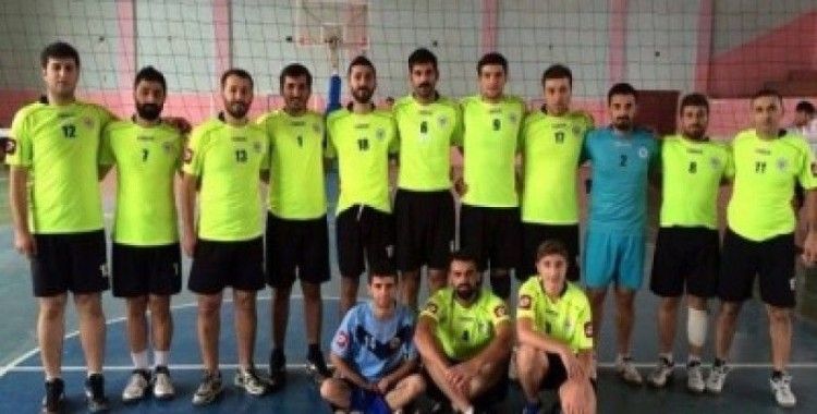 Hakkari Gençlik Merkezi Bitlis'i 3-1 yendi