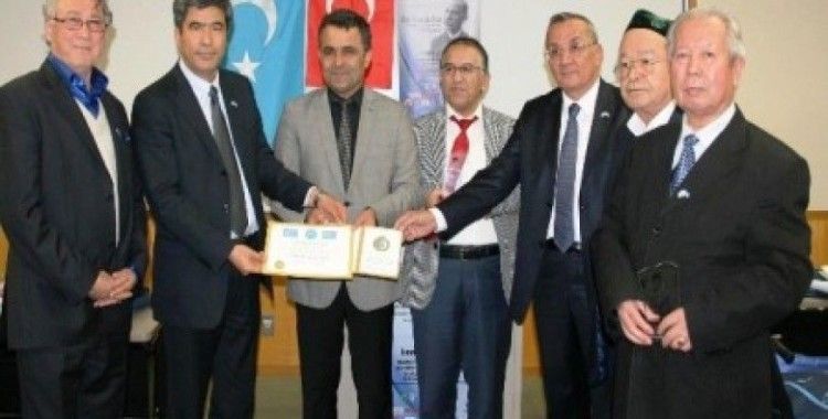 Tküugd Başkanı Yavuzaslan'a Sürgün ödülü