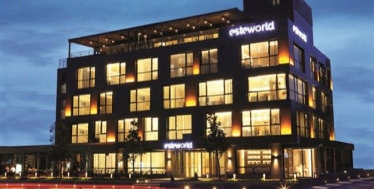 Özel Esteworld Altunizade Cerrahi Kompleksi'ne nasıl giderim ?