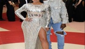 Kırmızı halının şık ve rüküşlerini seçiyoruz