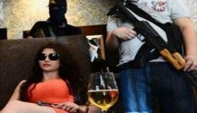 Meksikalı seksi çete lideri sosyal medyada rahat durmuyor