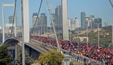 İstanbul '15 Temmuz şehitleri' için koştu