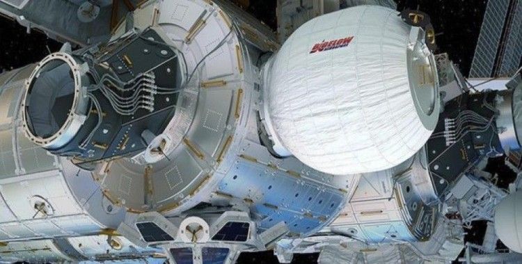 SpaceX'in 'Dragon' mekiği UUİ'ye ulaştı