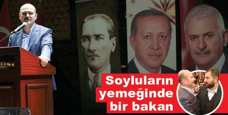 Soyluların yemeğinde bir bakan