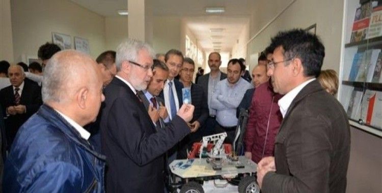 Teknik öğrencilerin projeleri görücüye çıktı