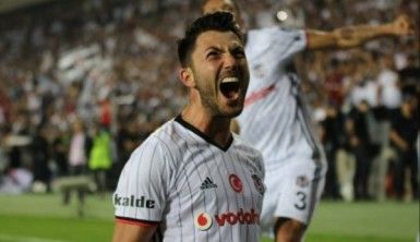 Beşiktaş şampiyonluğunu ilan etti