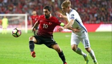 Arda Turan kadro dışı