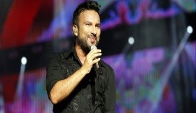 Megastar Tarkan Harbiye’yi salladı