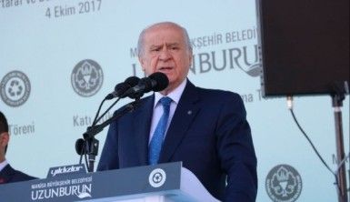 Kaosu fırsata çeviren Barzani ateşle oynamaktadır