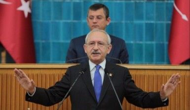 Eleştirirken AK Parti’nin icraatlarını anlattı