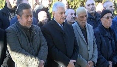 Başbakan ilkokul öğretmeninin cenaze törenine katıldı