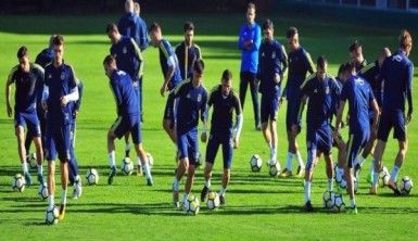 Fenerbahçe’de iki isim kadro dışı