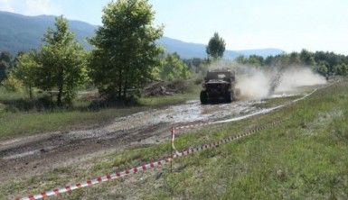 Off-Road yarışları zorlu geçti