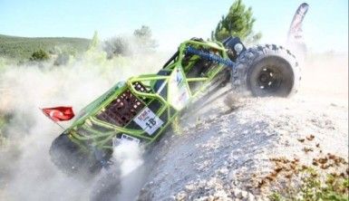 Off-road yarışları nefes kesti