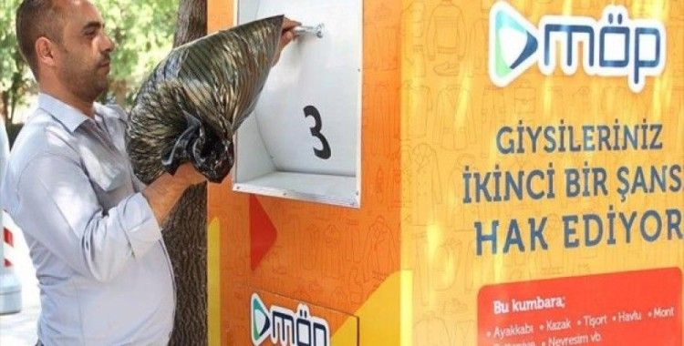 ​Kullanılmış kıyafetler 'kumbaralar' sayesinde hayat buluyor