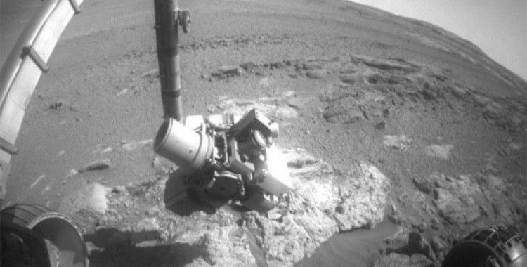 Mars keşif aracı Curiosity operasyonlarına ara verdi