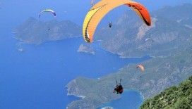 Ölüdeniz uçuş pilotlarını büyülüyor