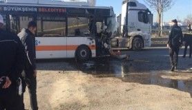 Eskişehir'de trafik kazası, 1 ölü 4'ü ağır 17 yaralı