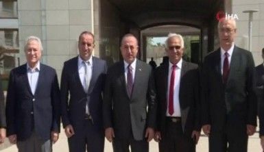 Bakan Çavuşoğlu Bağdat Büyükelçiliğinin yeni binasını inceledi