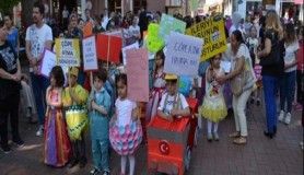 'Karnaval' gibi Çevre Günü kutlaması