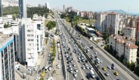 Trafikte bayram yoğunluğu başladı