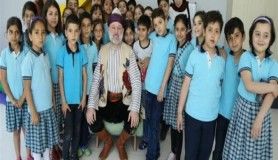 Büyükşehir'den meddah gösterisi