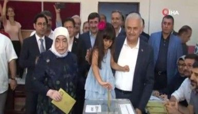 Binali Yıldırım oyunu kullandı