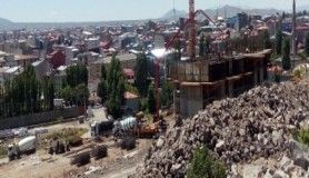 Kars'ta TOKİ konutları yükseliyor