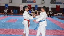 Germencik’teki karate şampiyonası nefes kesti