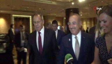 Bakan Çavuşoğlu, Lavrov'la görüştü