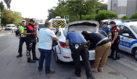 İstanbul’da okul önlerinde polislerden sıkı denetim