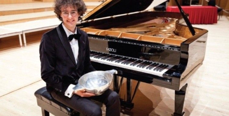 Türkiye’nin gururu: Can Çakmur