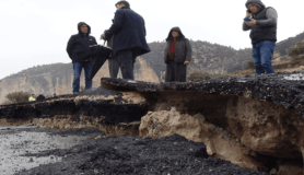 Heyelanda yol çöktü, Silifke-Karaman yolu trafiğe kapandı